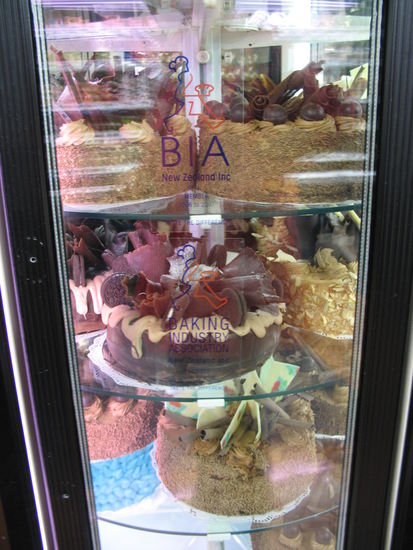 Dieses bild ist nur fuer Wolfgang  haben wir im supermarkt aufgenommen und gleich an ihn gedacht!