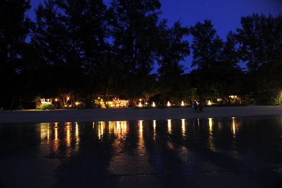 Bamboo am Abend - Hier stand Andre im (seichten) Wasser - was tut ein Fotograf nicht alles fuer eine schoene Aufnahme - hihi