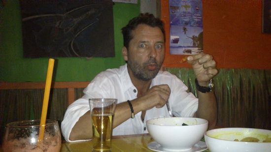 Beim Weihnachtsessen... Hot (klein) Weihnachtsgefieder - Chicken