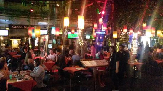 so kennt man es - Parallelstraße der Khaosan