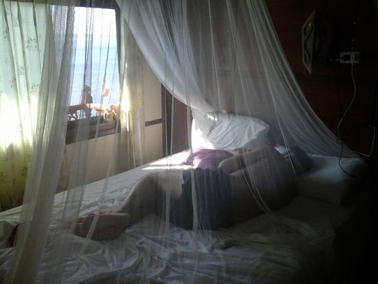 Bett mit Blick über die Bucht.........