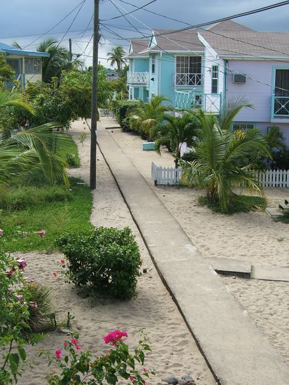 Hauptstraße von Placencia
