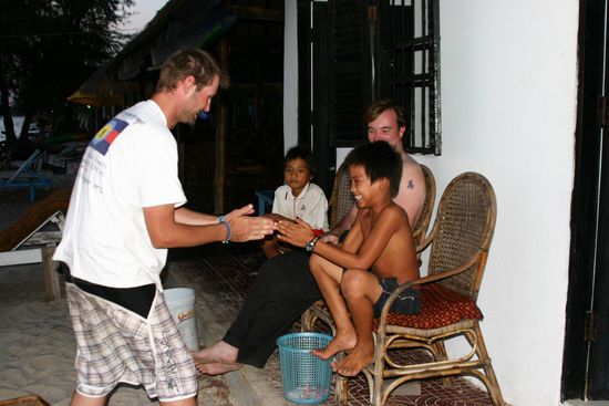 Andre war nicht schlecht...aber der kleine Junge war um längen besser!  (es waren die Kinder von der kleinen Familie, bei denen wir gewohnt haben)