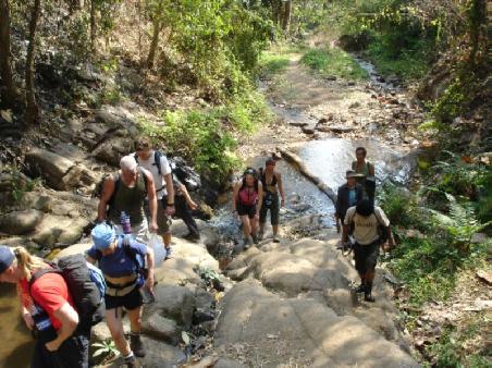 immer bergauf...*schnaufschnauf* (Trekkingtour im Norden von Chiang Mai)