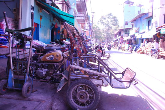 Ein Tuc-Tuc fuer den Lastentransport