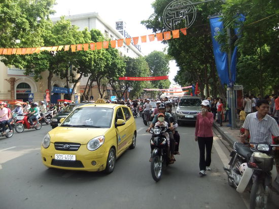 Laut und hemmungslos, und der Staerkere gewinnt...manchmal