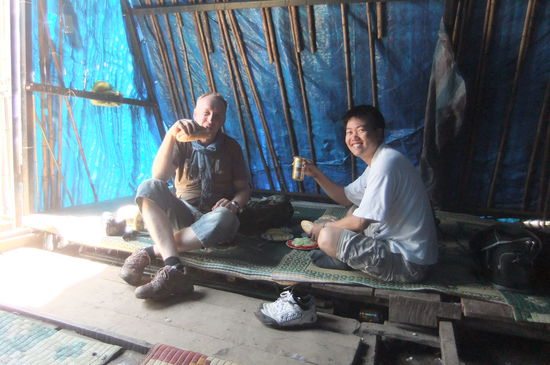Lunch mit Nang im ersten Camp