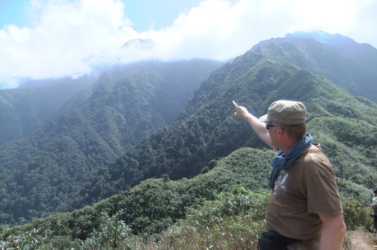 Da guckt er raus, wenn ich da gewusst haette, wie weit das noch ist!