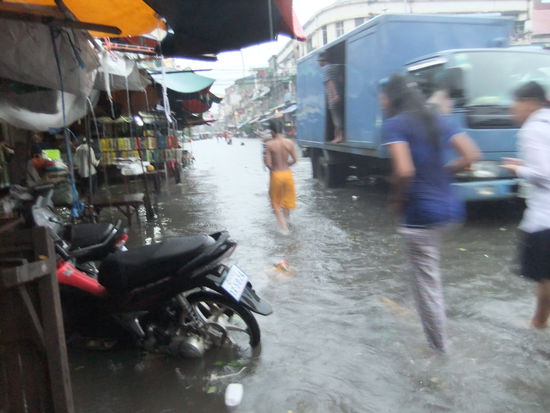 SOS!!! Water is coming up!