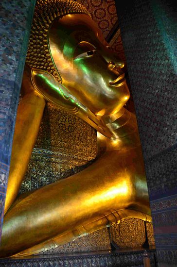 Höhe der Figur: Ca. 15 m