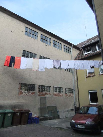 ...und so ist's, wenn man mal um die Ecke schaut. 
Auch nicht schlecht, oder?