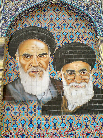 Mosaik vom Khomeini mit Khamenei