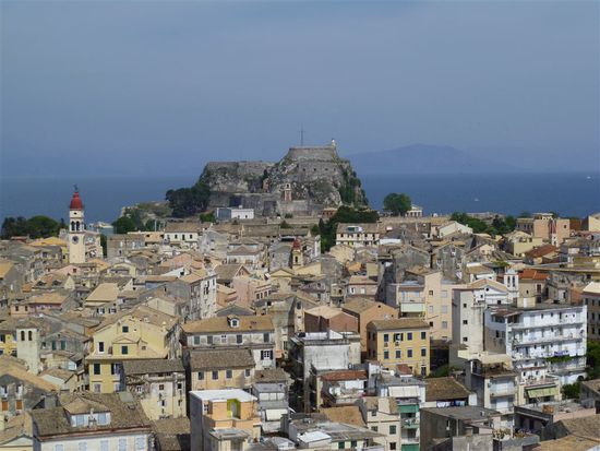 Von der neuen Festung hat man einen tollen Blick über die ganze Stadt