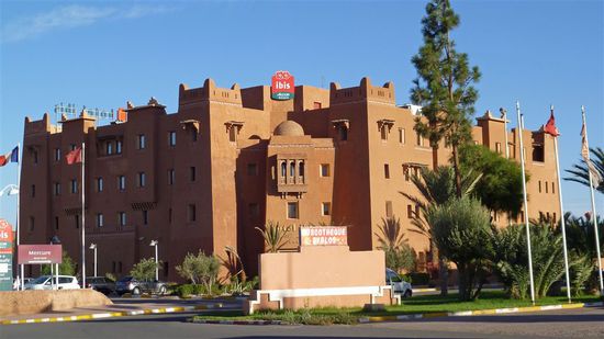 ... bis ich endlich im Ibis Ourzazate ankomme.
