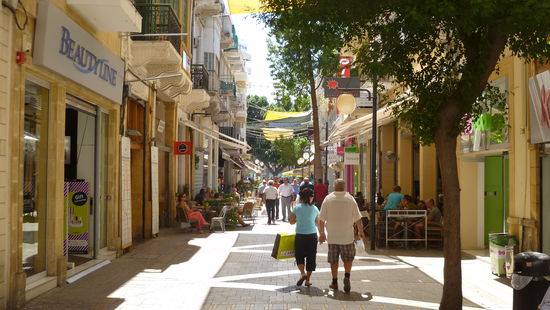 Und südeuropäisch die Fußgängerzone im südlichen Teil