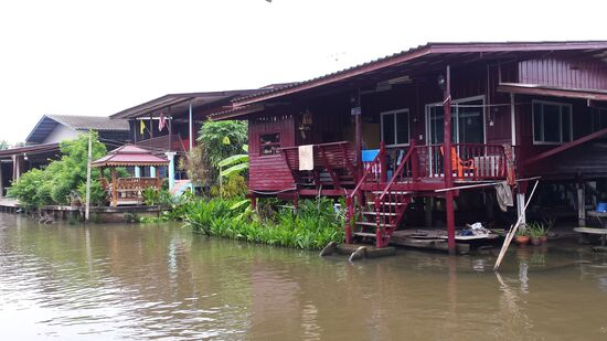 So wohnen hier die ansässigen Händler. eigentlich doch ganz schön.