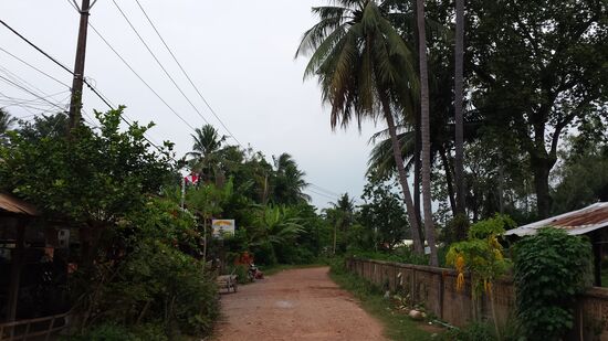 Auf dem Weg zum Bahnhof muss ich durch solche schönen Außenbezirke gehen
