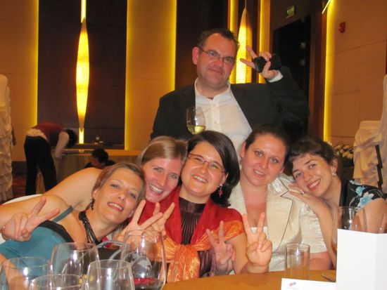 Jen, Roxana, Denitsa, Shirin und ich mit Jo, unserem Chinesisch-Experten für kultur, Geschichte und vieles mehr