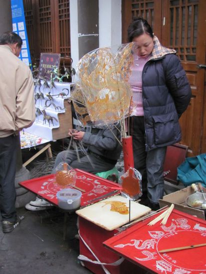 kleine Kunstwerke aus Zucker
