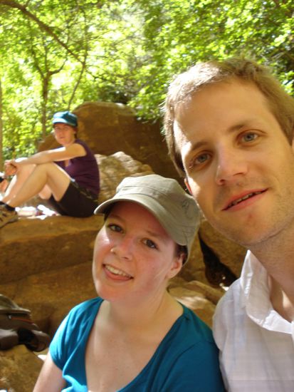 Oben bei den Upper Pools angelang sind wir ziemlich verschwitzt. Der Aufstieg an der prallen Mittagssonne war ziemlich heiss.