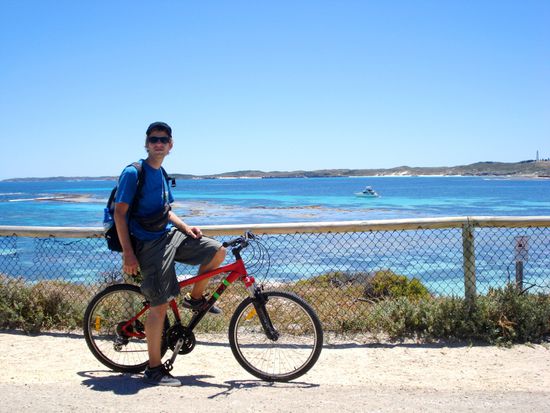 Till mit dem verhassten "Krueppel-Velo"