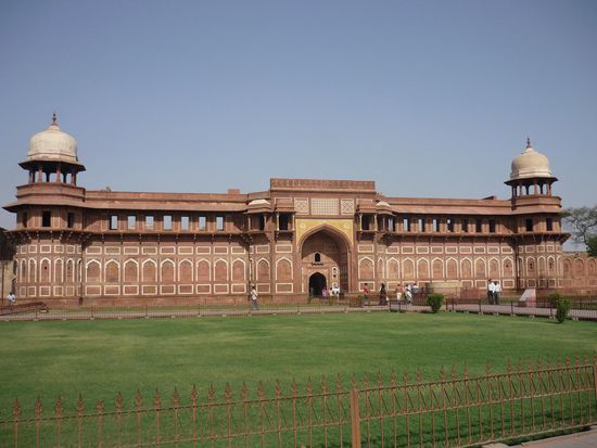 tja...ohne Osti mit drauf, sind die Bilder natuerlich nur halb so spannend...