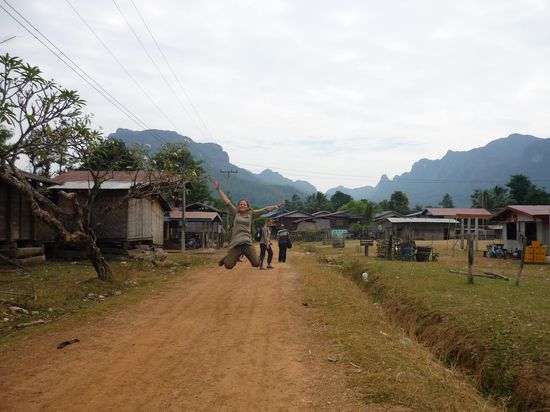 eeendlich hat mal wer ein gescheites Sprungbild von mir hingekriegt...! Und ich bin schon viel gesprungen, so isses nicht. Danke Jordy!