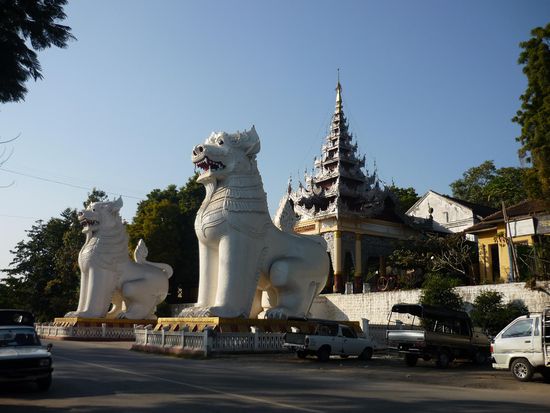 Aufgang zum Mandalay Hill