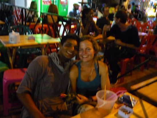 Mit Rose und Bucket in den Valentinstag reingefeiert