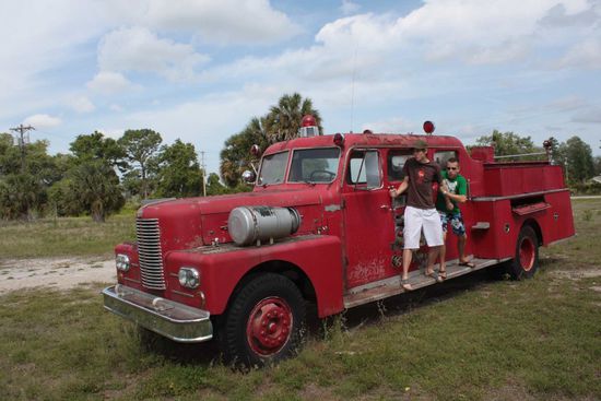 Firefighter are ready to fight against the fire