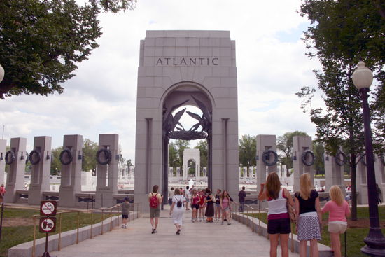 Der Eingang zum National World War II Memorial