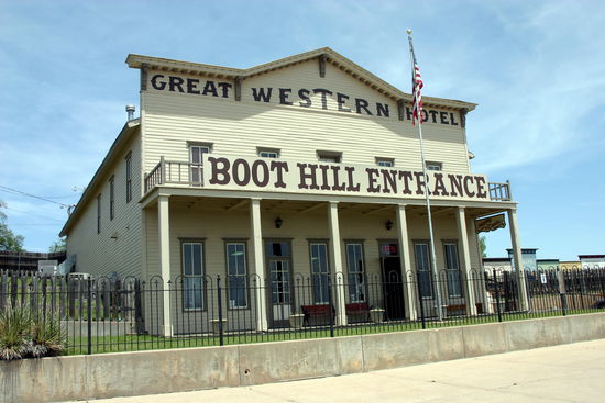 Der Eingang zum Boot Hill Museum