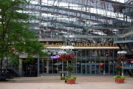 http://www.stlouisunionstation.com/