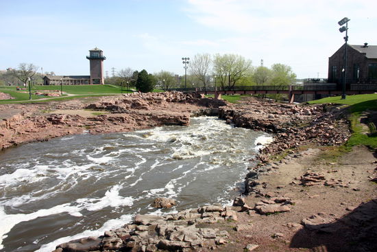 Links der Observation Tower