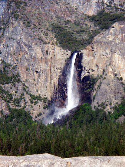 Bridalveil Fall von weitem