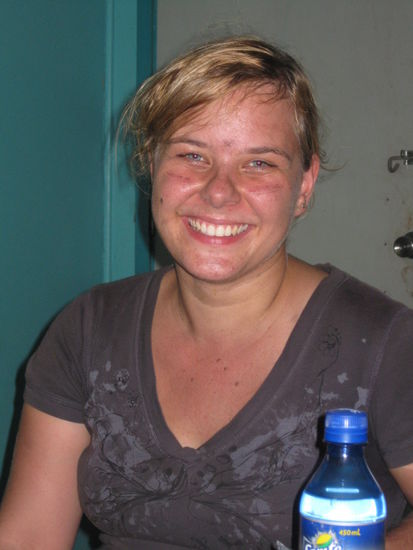 so sieht man nach dem Bull Catching aus - ja es ist Kuhscheisse