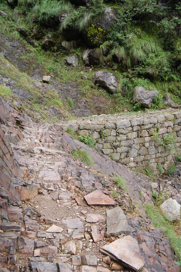 Auf dem Weg nach oben...Tagestrek nach Triund