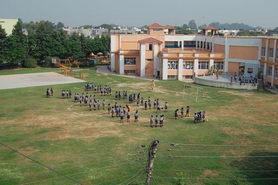 Schule in der Nachbarschaft zum Hotel in Chandigarh