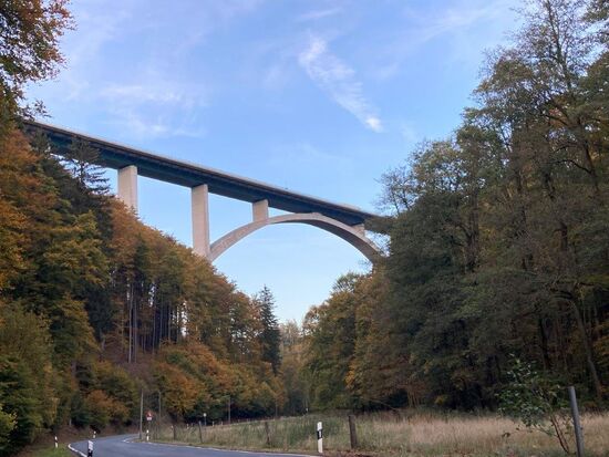 01 Autobahnbrücke über die Wilde Gera