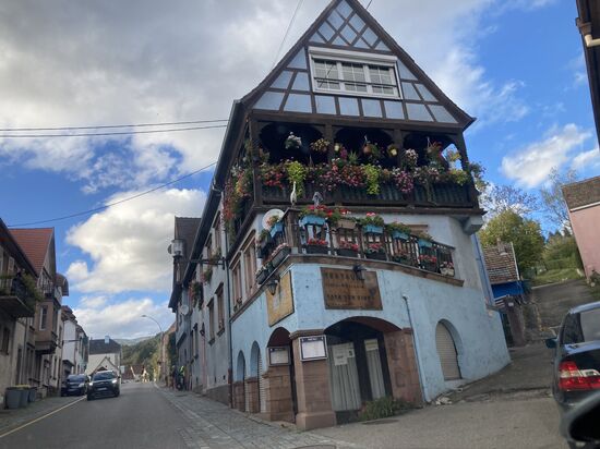 38 Wohnhaus in Ville, unweit Fochy