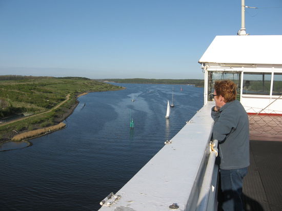 Bild 1   Auf der Trave zur Ostsee