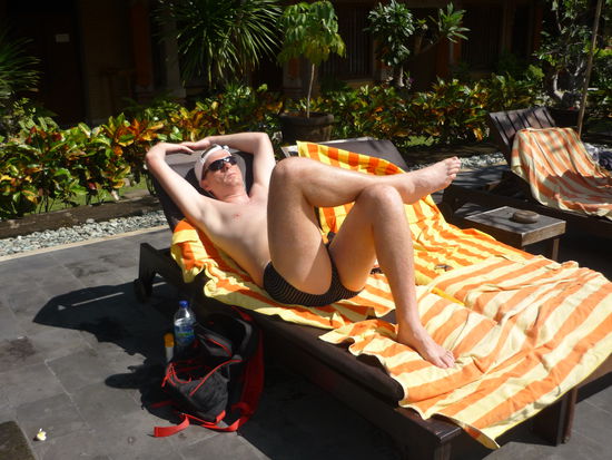 Hier vor dem grossen Match; meditierend, um alle Kraefte zu sammeln!