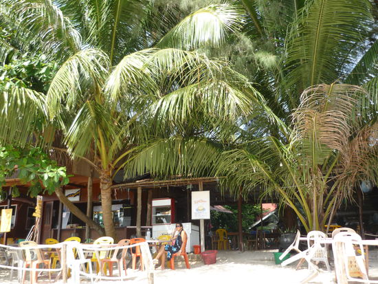 Der beste Chinese auf der Insel (das kulinarische Angebot haelt sich sehr in Grenzen und ist zudem fuer Jenny oft zu scharf - einige Male ist ihr deswegen schon die Luft weggeblieben)