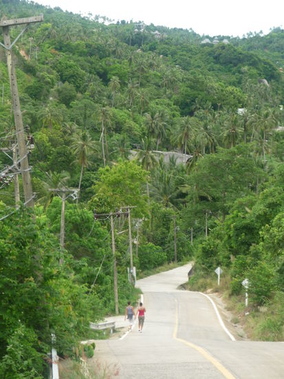 ueber die Strasse...