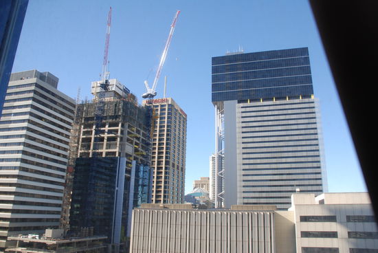 Blick von unserem Hotelfenster am Morgen auf die Stadt