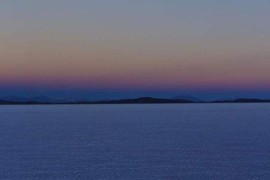 Morgendlicher Himmel in der Salzwüste