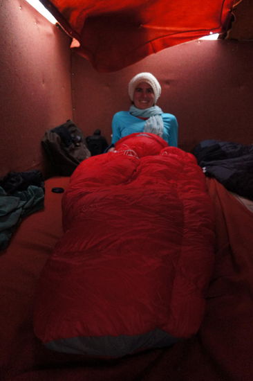 Schlafplatz in der Biwakschachtel