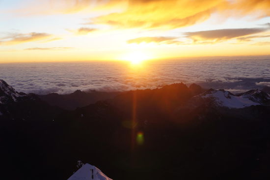 Sonnenaufgang auf 6088m Höhe
