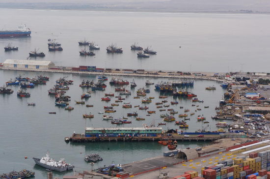 Blick auf den Hafen von Arica