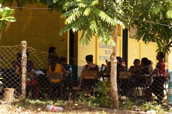 Unterricht in La Tecnica, stillsitzen, ruhig sein und dem Lehrer zu hören, scheint hier nicht an der Tagesordnung zu sein